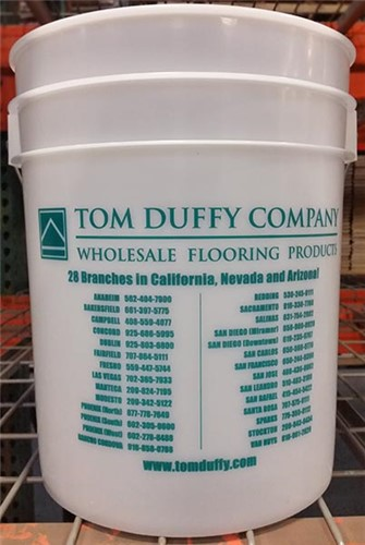 TDC 5-Ga Calibrated Bucket With Foam Grip Handle