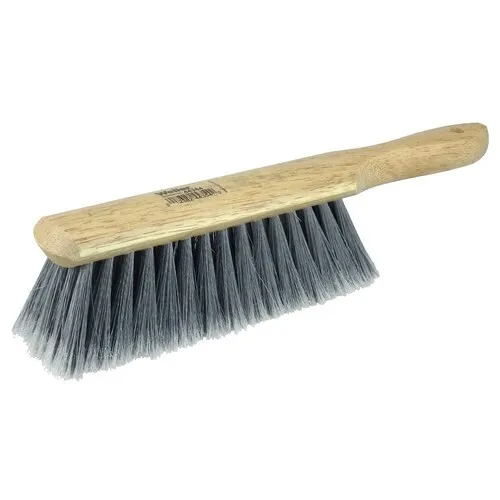 8" Counter Duster, Flagged Silver Polystyrene Fill, Fine Brushing
