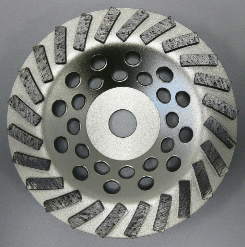 7" 24 Seg Standard Turbo Cup Wheel - Bolt On - Silver