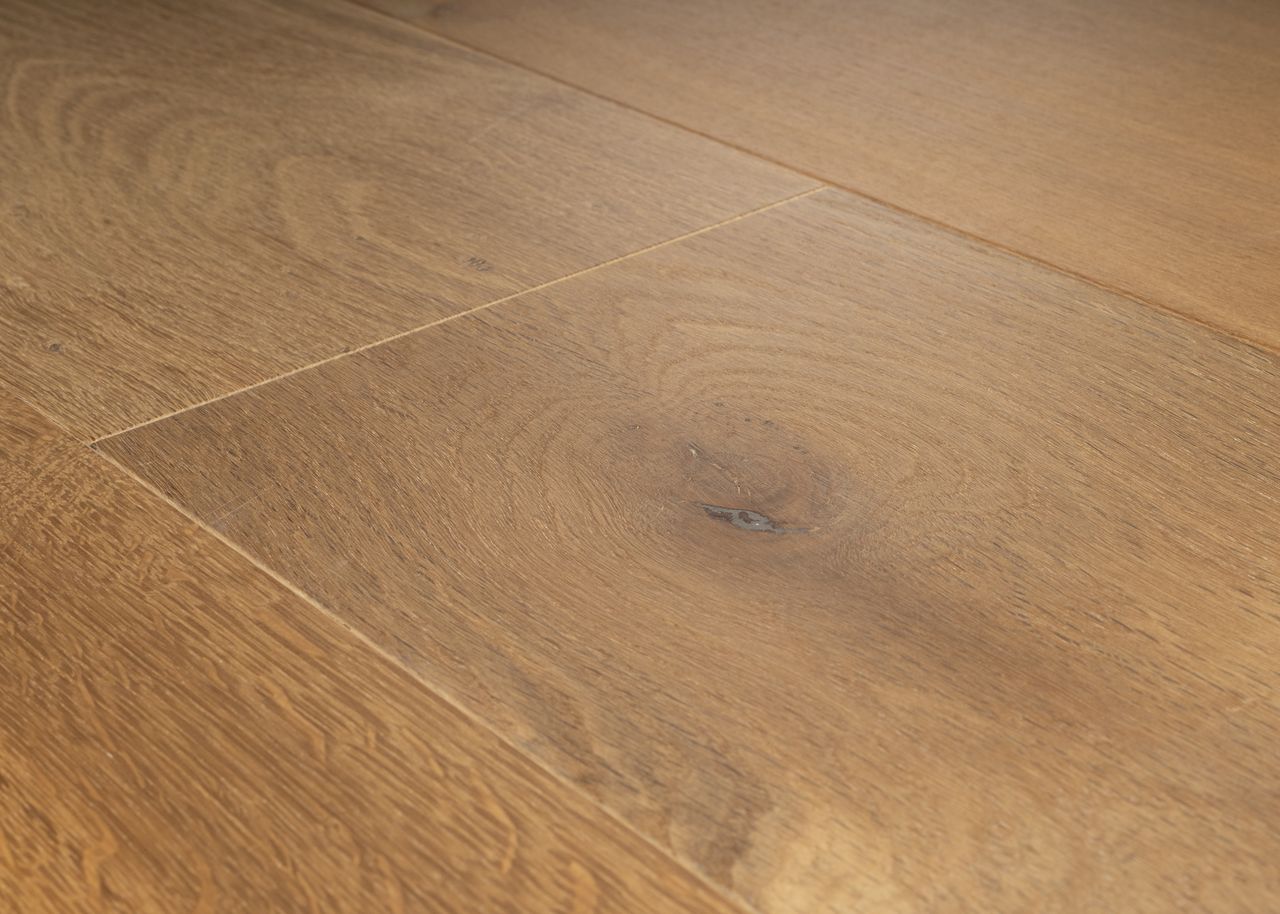 square stairnose european oak verte 96 1/2"